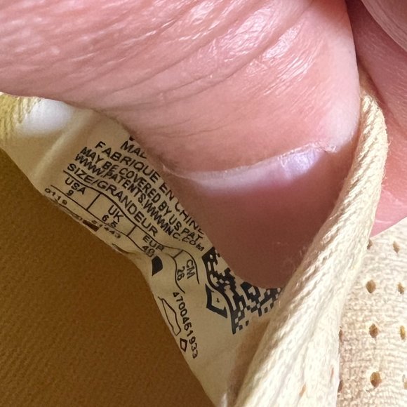 Keds Yellow Suede Perforated Slip-On Sneakers Size 9M - Picture 12 of 12